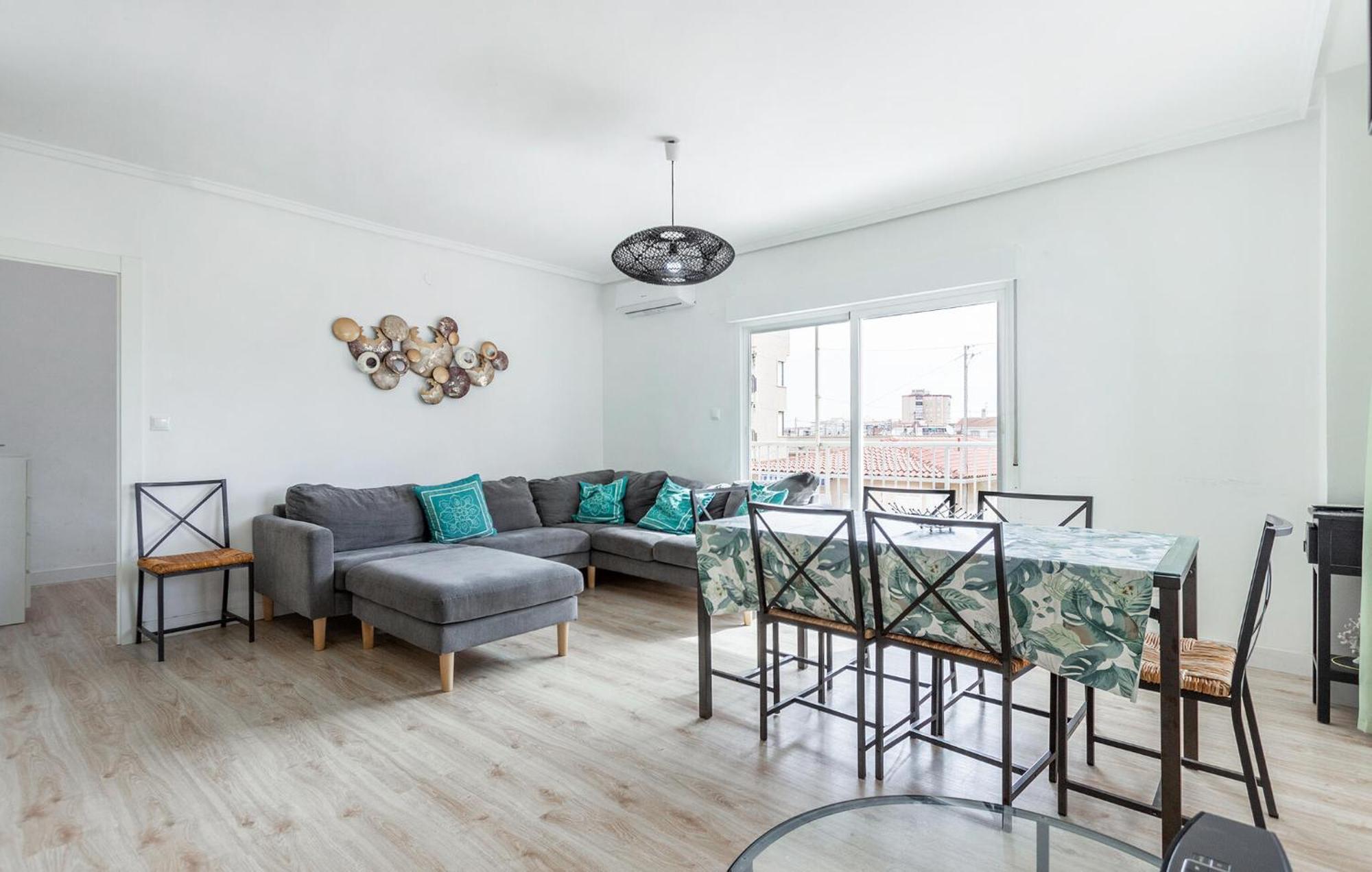 3 Bedroom Awesome Apartment In 산타 폴라 외부 사진